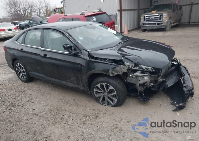 3VW5M7BU6RM022031: 44087304