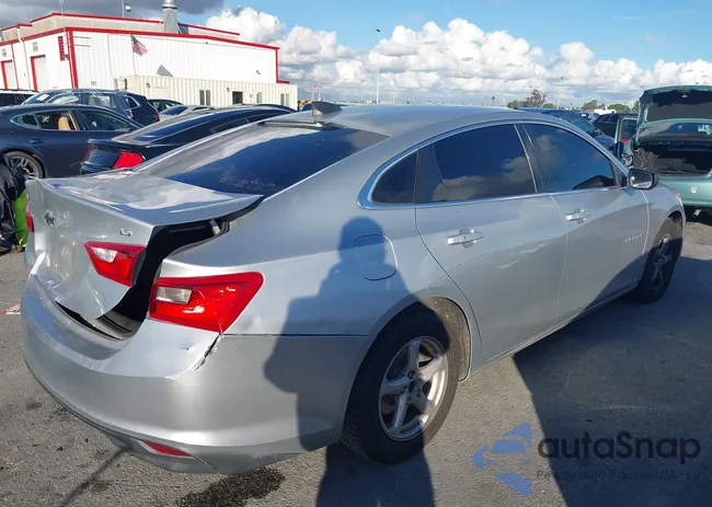 1G1ZB5ST6GF244631: 44087315