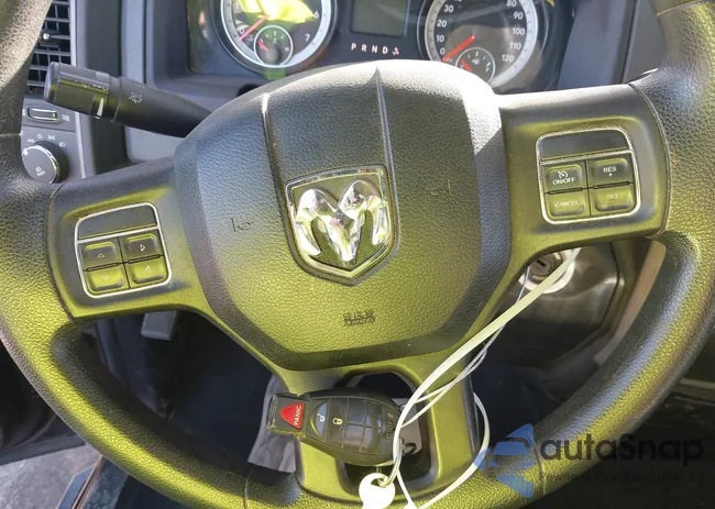 1C6RR6FT7ES364520: 44087345