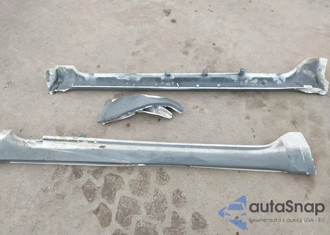 1C4RJFAG2FC813995: 44087379