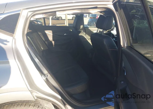 KL47LCE22RB024037: 44087384