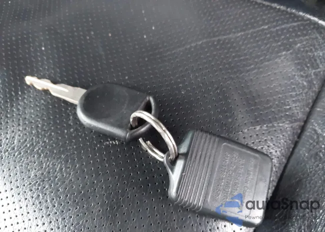 1FMCU94165KB03178: 44087390