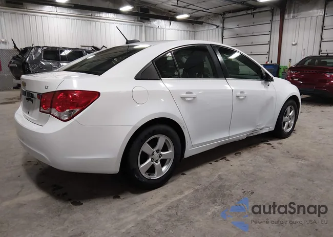 1G1PE5SBXG7165656: 44087407