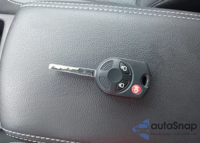 1FMCU0GD7HUD15288: 44087459