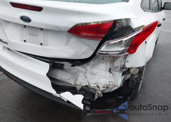 1FADP3E28GL247306: 44087467