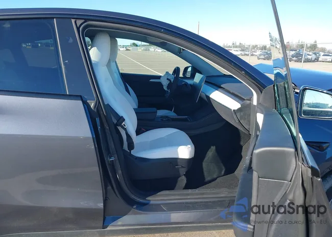 7SAYGDEE1PF900804: 44087477