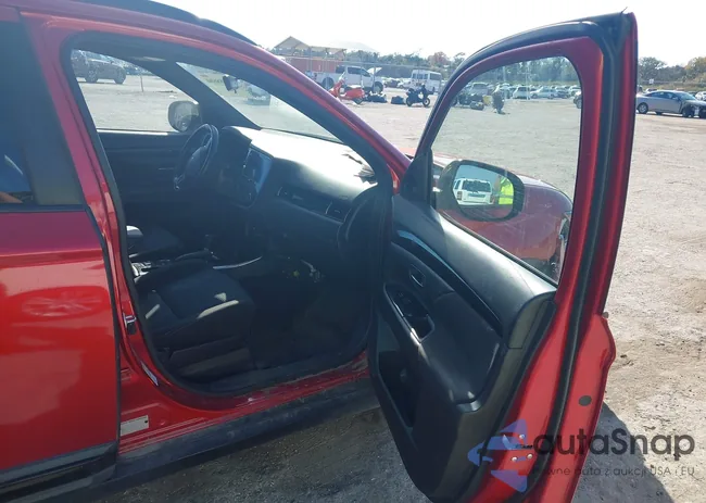 JA4AD3A36JZ019601: 44088600