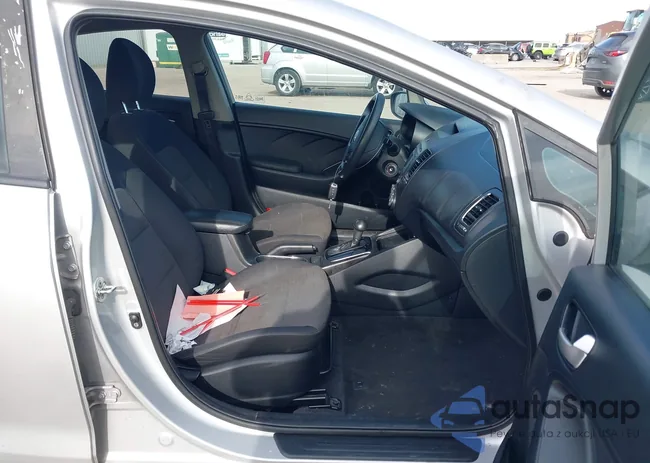 3KPFL4A75HE024043: 44088637