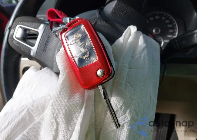 3VWAX7AJ0AM123776: 44088651