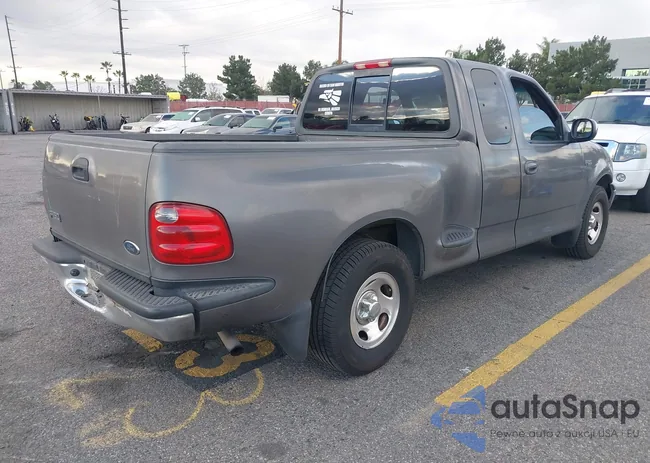 1FTRX07202KB82042: 44088670