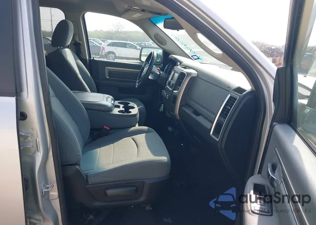 1C6RR6GT2ES120918: 44088718