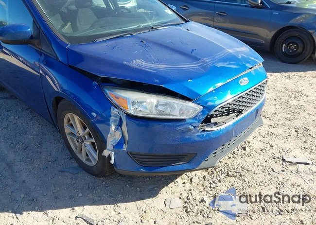 1FADP3F21JL251204: 44088810