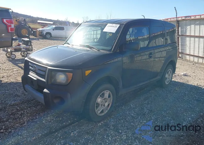 5J6YH18327L017028: 44088828