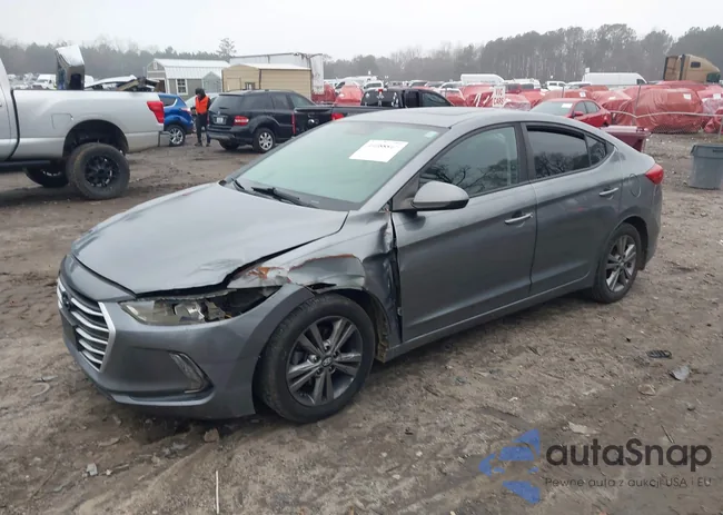 5NPD84LF0JH395495: 44088847