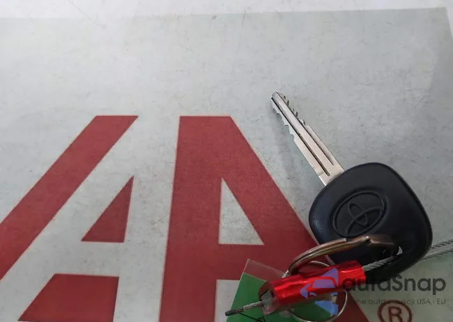 2T1BURHE4GC597039: 44088868