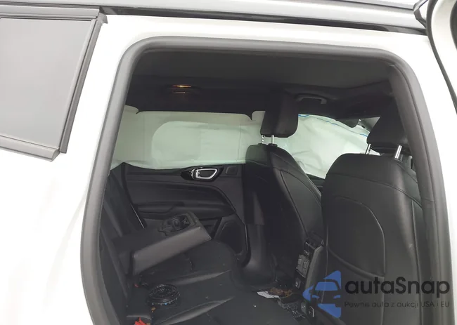 3C4NJDCN7TT184619: 44088872