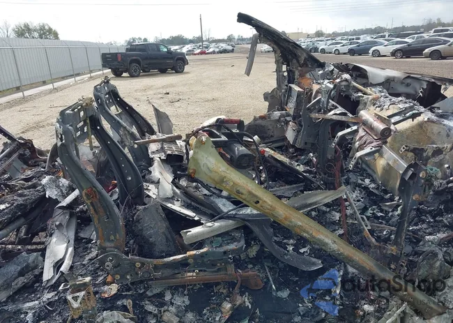 1FTEW1EP9JFA68828: 44088941