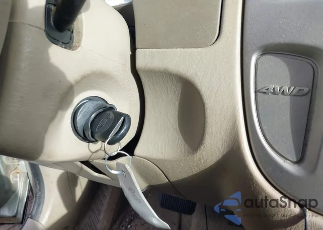 1FMCU94155KD40552: 44088948