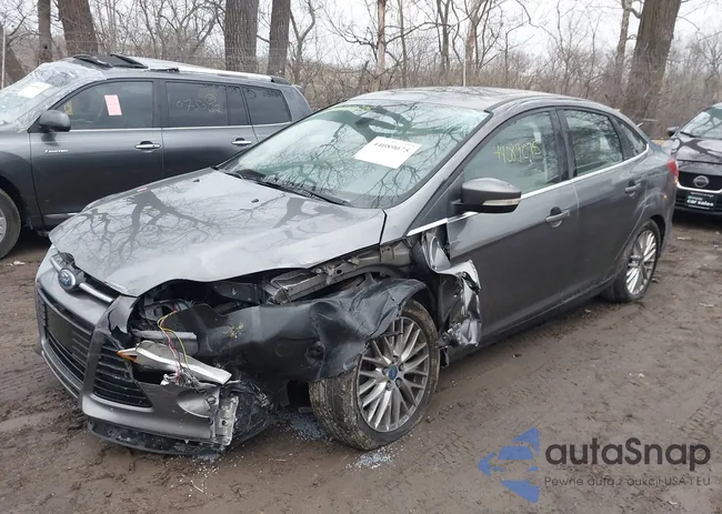 1FAHP3H25CL319635: 44089075