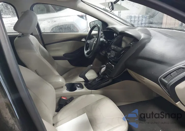 1FADP3R40EL185800: 44088167