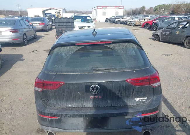 WVWLA7CD3SW228740: 44088168