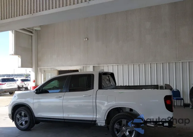 5FPYK3F60SB009853: 44088198