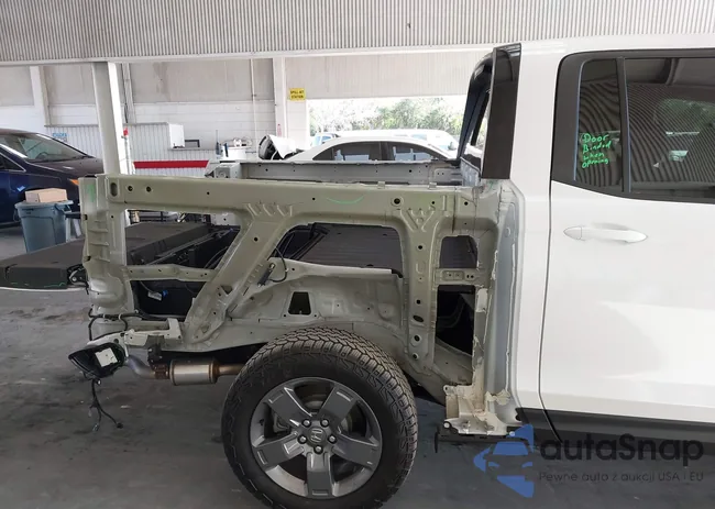 5FPYK3F60SB009853: 44088198