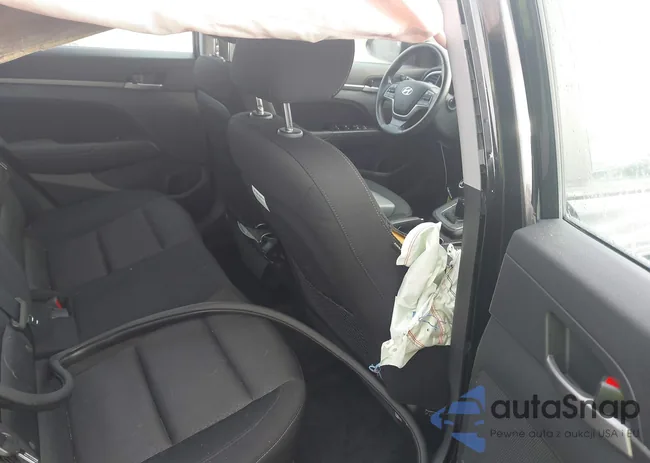 KMHD84LF5HU237262: 44088205