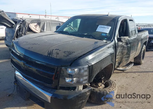 2GCEK13M581134751: 44088238