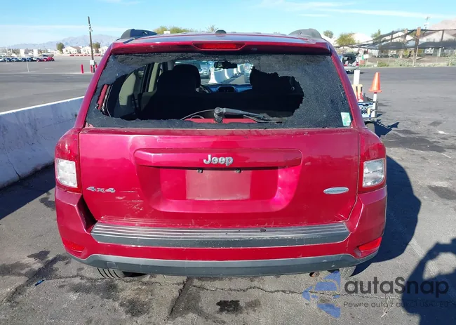 1C4NJDEB0CD650366: 44088438