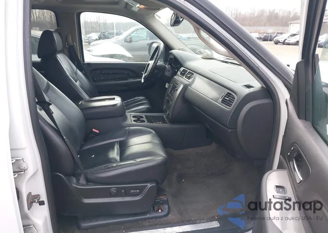 1GNFK13028R166136: 44088540