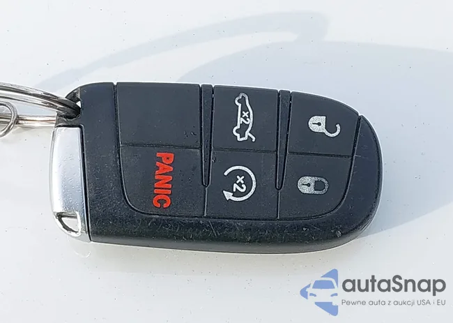 2C3CDXHG8HH547878: 44089554