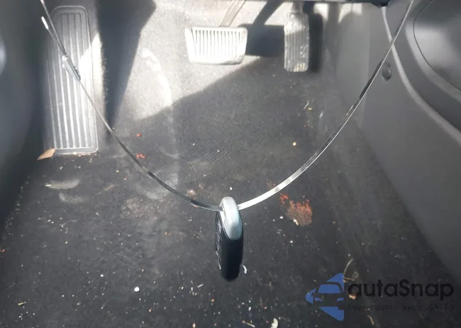 KM8K62AB9NU917873: 44089558