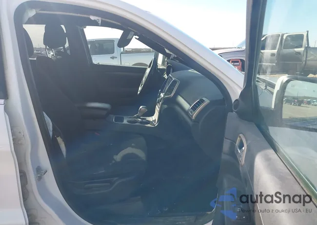 1C4RJFAG5GC444308: 44089569