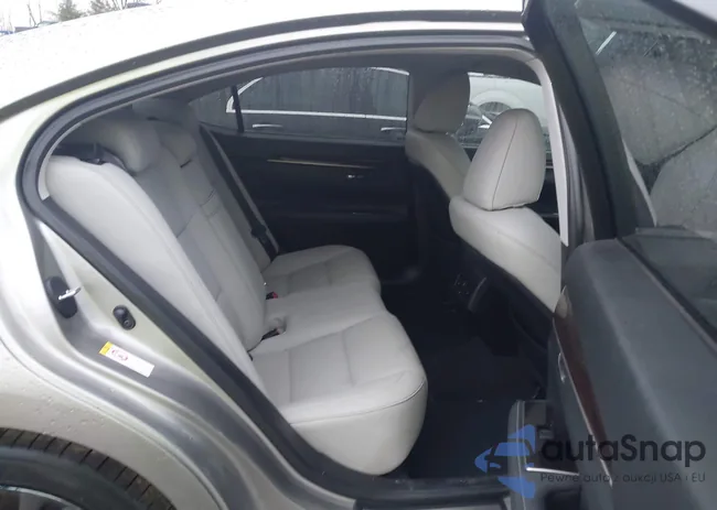 58ABK1GG4HU077880: 44089570