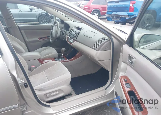 4T1BE32K22U538166: 44089618