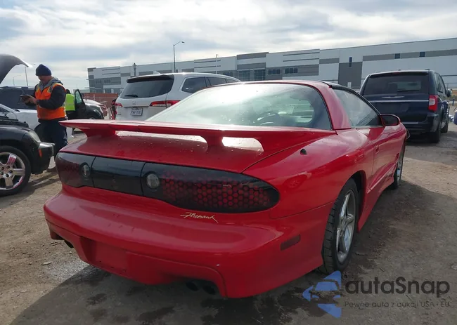 2G2FV22G612110301: 44089627