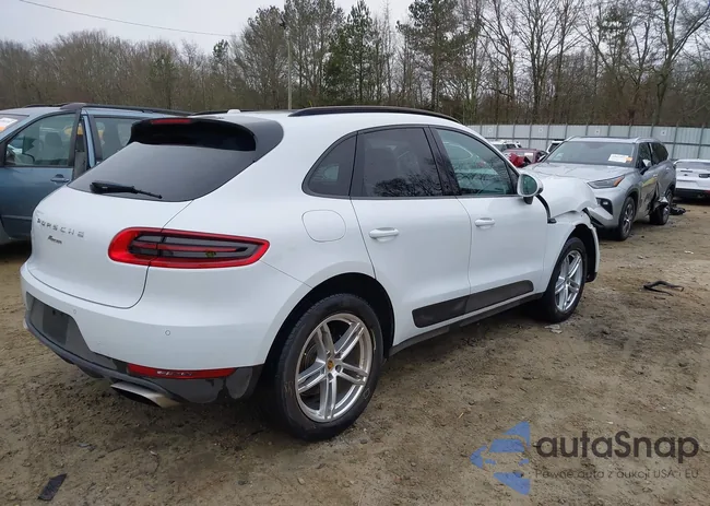 WP1AA2A54JLB22995: 44089754