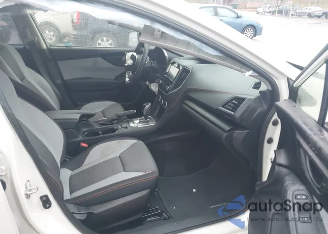 JF2GTAPC8P8324290: 44089932