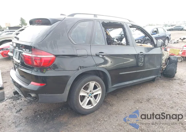 5UXZV4C5XCL749378: 44089945