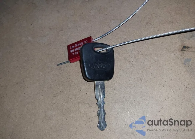 1FAFP66L7XK197053: 44090138