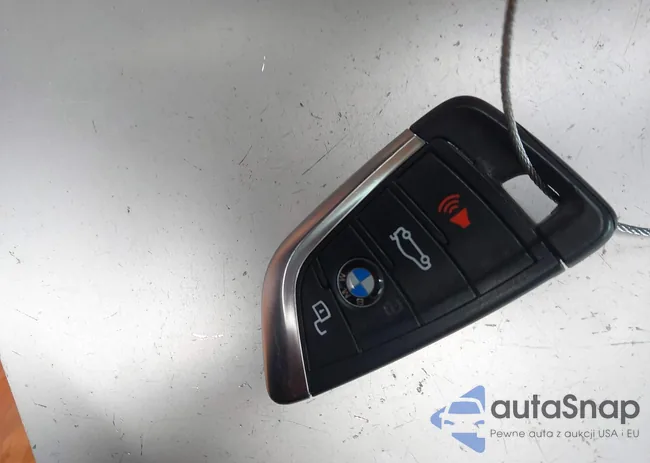 WBY43AW02RFS40407: 44089175