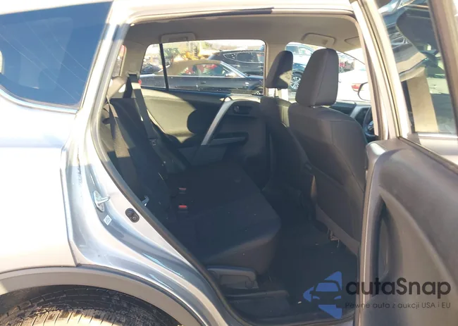 2T3BFREV5HW643029: 44089207