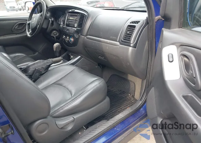 4F2CZ96195KM09696: 44089223