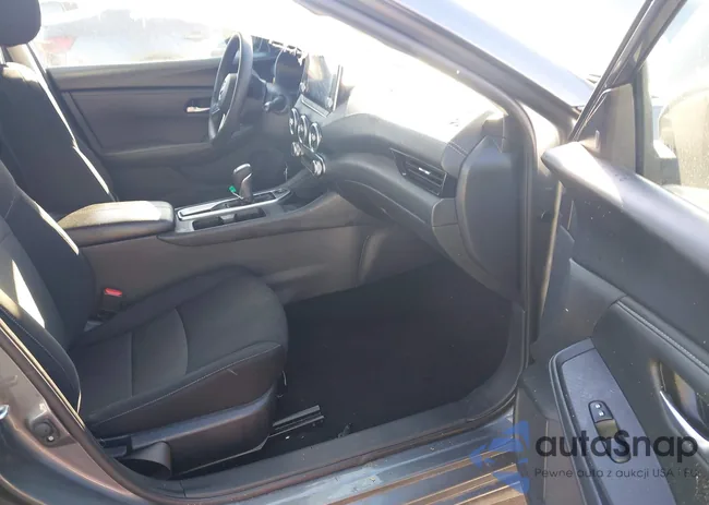 3N1AB8CV1RY218233: 44089258