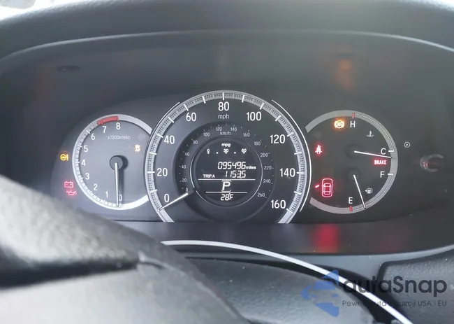 1HGCR2F33HA305631: 44089323