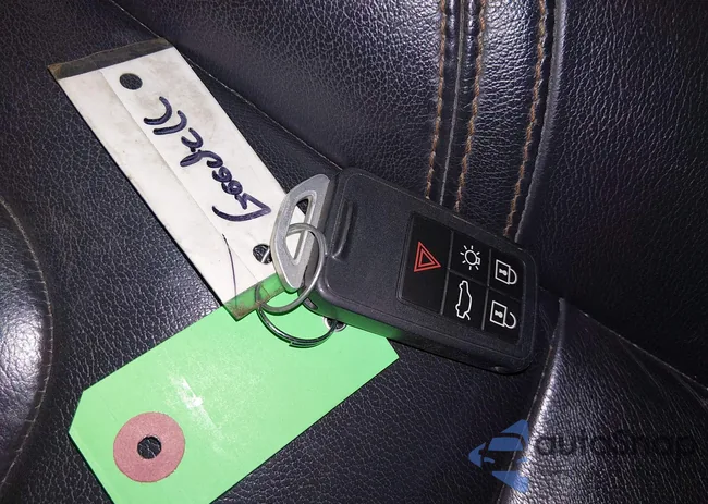 YV440MRR1H2103693: 44089330