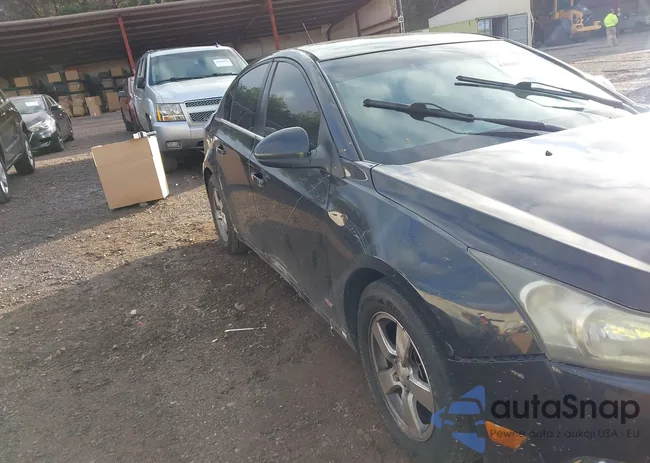 1G1PC5SB5D7142111: 44089354