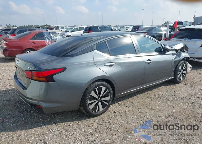 1N4BL4DV7MN365514: 44089426