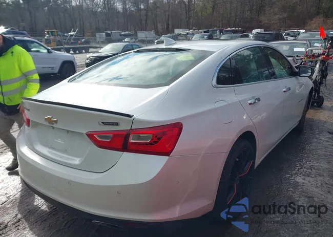 1G1ZH5SX4GF333468: 44089459